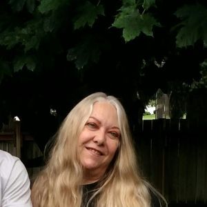 Meet your Posher, Alison